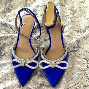 Blue heels diamond bow
